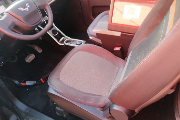 Used Wuling Hongguang MINIEV 2020 Lite Version Lithium Iron Phosphate
