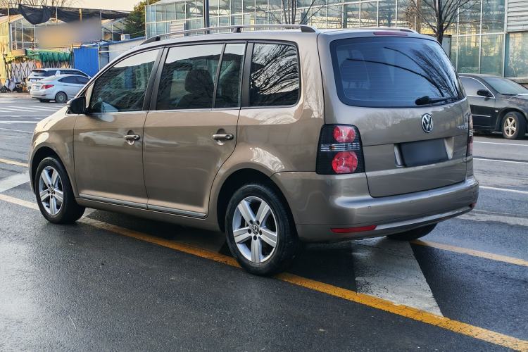 Used Volkswagen Touran 2015 1.4T DSG Comfort Edition 5 Seats