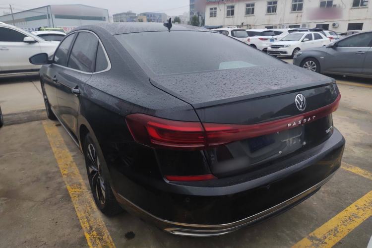 Used Volkswagen Passat 2022 330TSI Starry Elite Edition
