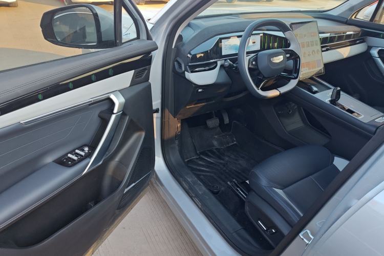 Used Geely Auto FX11 2024 1.5TD DCT Prestige Edition
