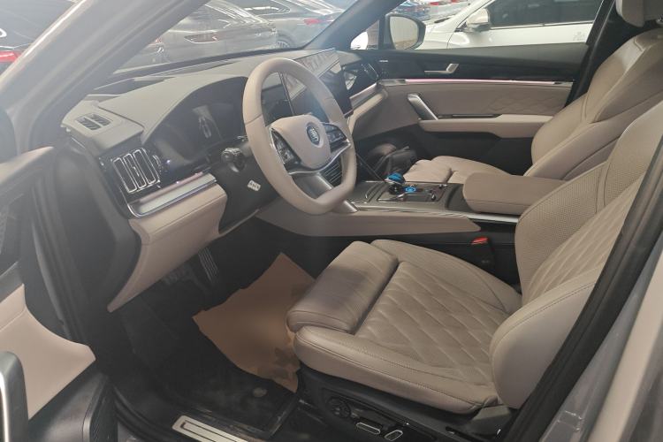 Used BYD Tang New Energy 2025 Intelligent Driving Version DM-i 115KM Flagship Edition
