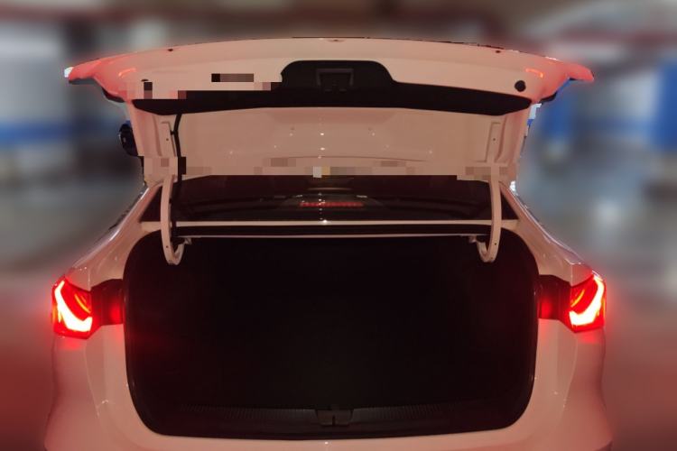 Used Roewe i5 2023 1.5L CVT Luxury Edition