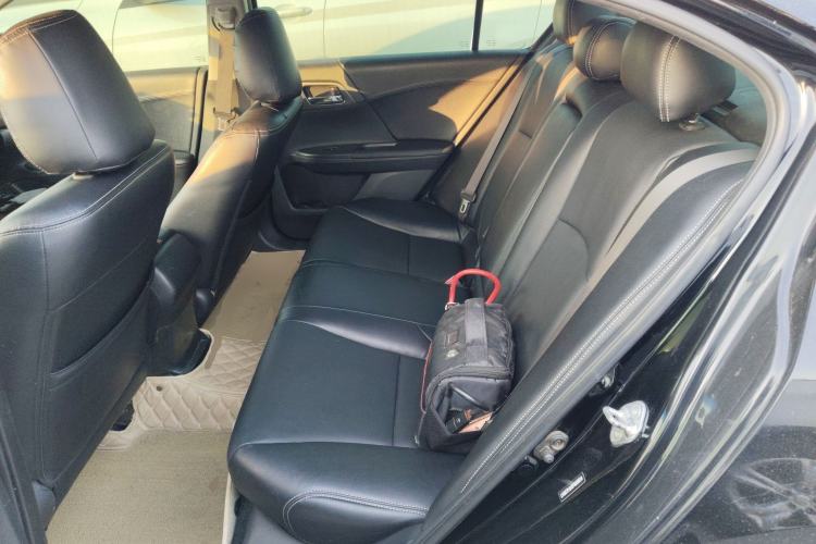 Used Honda Accord 2015 2.0L LX Comfort Edition