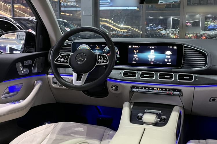 Used Mercedes-Benz GLE 2020 GLE 450 4MATIC Stylish Model
