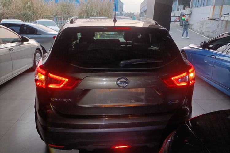 Used Nissan Qashqai 2016 2.0L CVT Luxury Edition