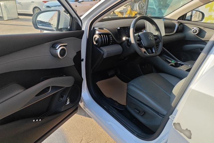 Used BYD Yuan PLUS 2025 Intelligent Driving Version 510 KM Beyond-Grade Edition
