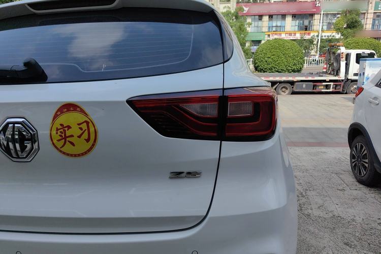 Used MG ZS 2018 1.5L Automatic Luxury Edition China V Standard
