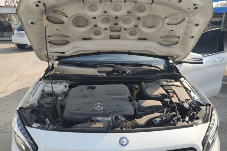 Used Mercedes-Benz GLA 2016 GLA 200 Fashion Model