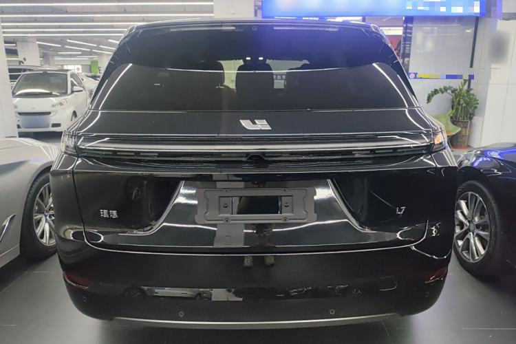 Used Li Auto L7 2025 Pro Smart Refresh Edition
