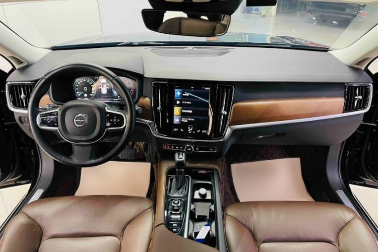 Used Volvo S90 2019 T5 Zhiyuan Edition
