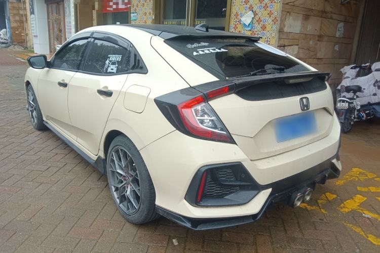 Used Honda Civic 2021 HATCHBACK 220TURBO CVT Trendy Cool Edition
