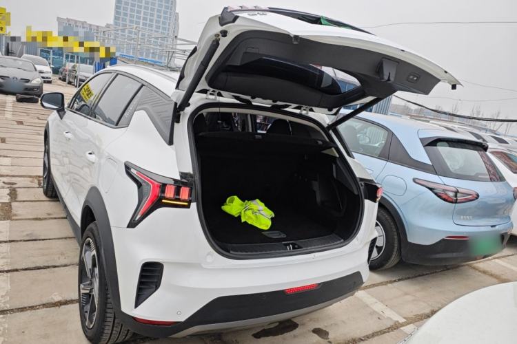 Used Lynk & Co 06 EM-P 2023 1.5T Remix PHEV Pro
