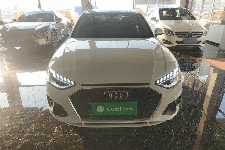 Used Audi A4L 2022 40 TFSI Fashion Dynamic Model
