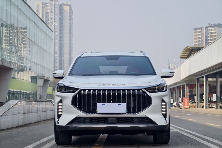 Used JETOUR X70 PLUS 2024 Champion Edition 1.5T DCT Champion MAX 5-Seater
