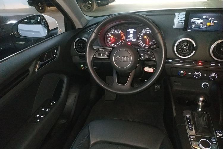 Used Audi A3 2018 30th Anniversary Edition Limousine 35 TFSI Fashion Model
