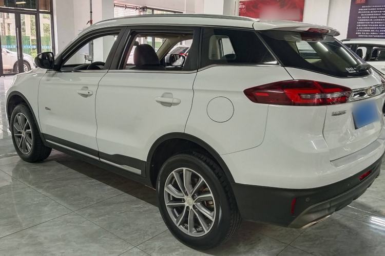 Used Geely Auto Emgrand X7 Sport 2018 1.8TD Automatic Two-Wheel Drive Smart Connect 4G Internet Edition
