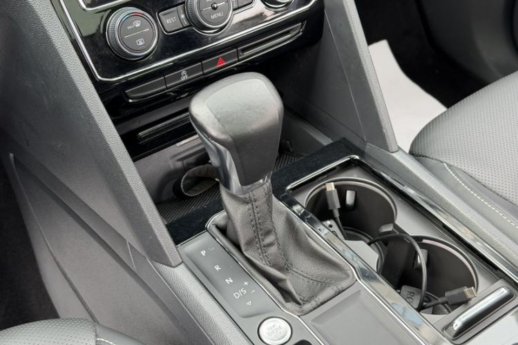 Used Volkswagen Teramont 2019 330TSI Two-Wheel-Drive Luxury Edition China VI Standard