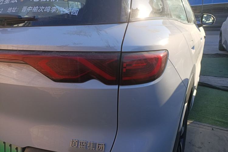 Used BYD Yuan UP 2025 Intelligent Driving Version 401 km Beyond-Range Edition