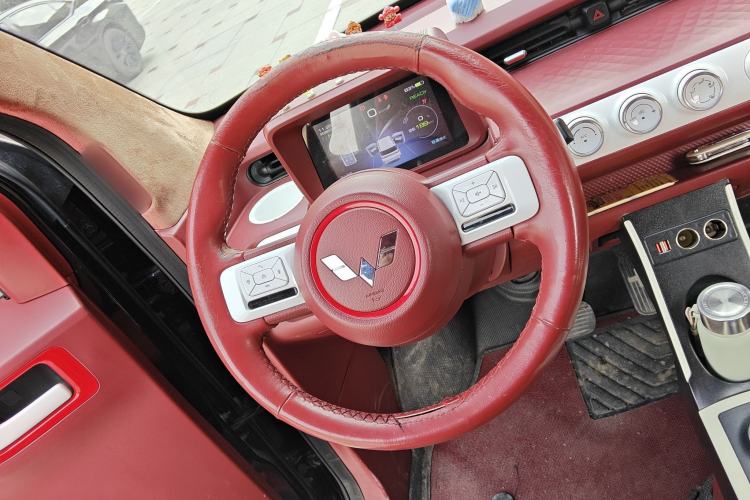 Used Wuling Hongguang MINIEV 2022 GAMEBOY 300km Enthusiast Model with Lithium Iron Phosphate