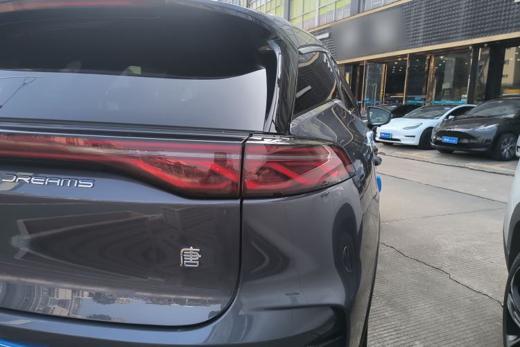 Used BYD Tang New Energy 2024 DM-i Glory Edition 112KM Prestige Model
