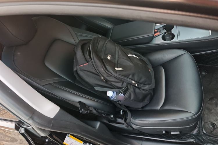 Used Tesla Model 3 2022 Rear-Wheel-Drive Version
