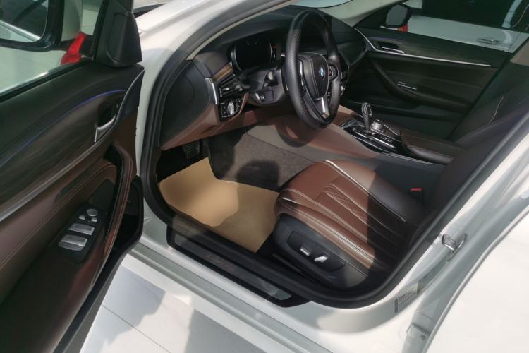 Used BMW 5 Series 2018 Revised Version 530Li Leading Edition Luxury Package
