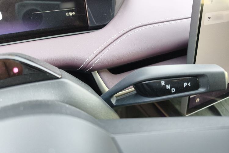 Used  SU7 2024 Four-Wheel Drive Ultra-Long Range Advanced Intelligent Driving Max Edition