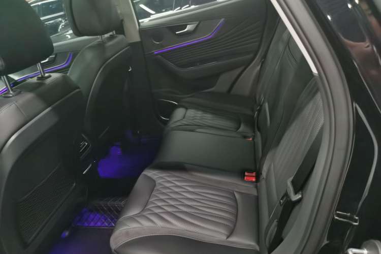 Used Hongqi HS5 2023 2.0T Qixiang Pro Edition
