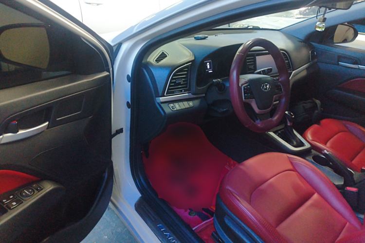 Used Hyundai Elantra 2016 1.6L Automatic ZhiXuan – Elite Version