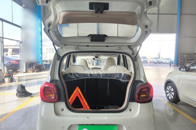 Used Wuling Hongguang MINIEV 2025 Four-Door Version Advanced Edition
