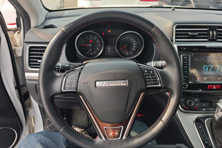 Used Haval H6 2015 Sport Edition 1.5T Automatic Two-Wheel Drive Luxury Model