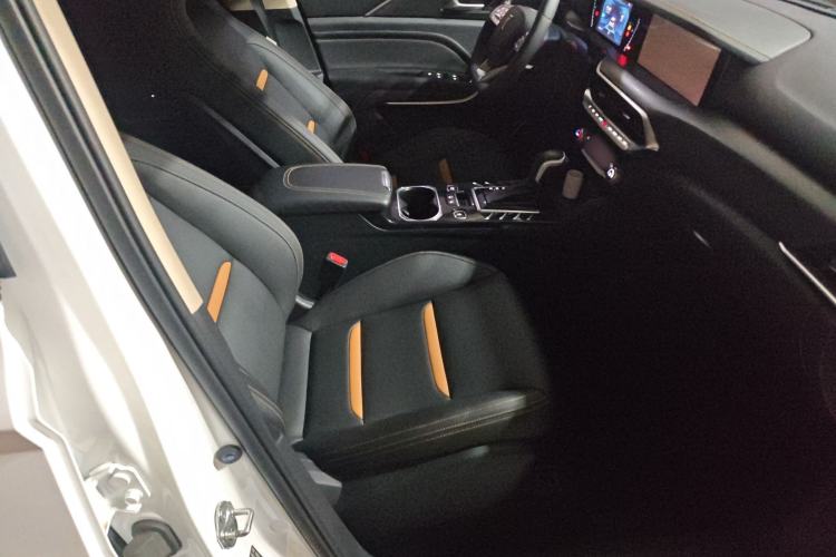 Used Bestune T77 2019 230 TID Automatic Luxury Version National V