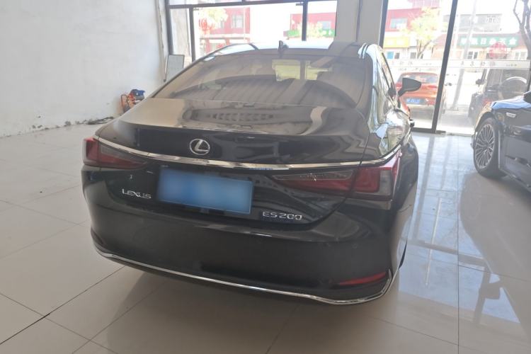 Used Lexus ES 2023 200 Excellence Edition