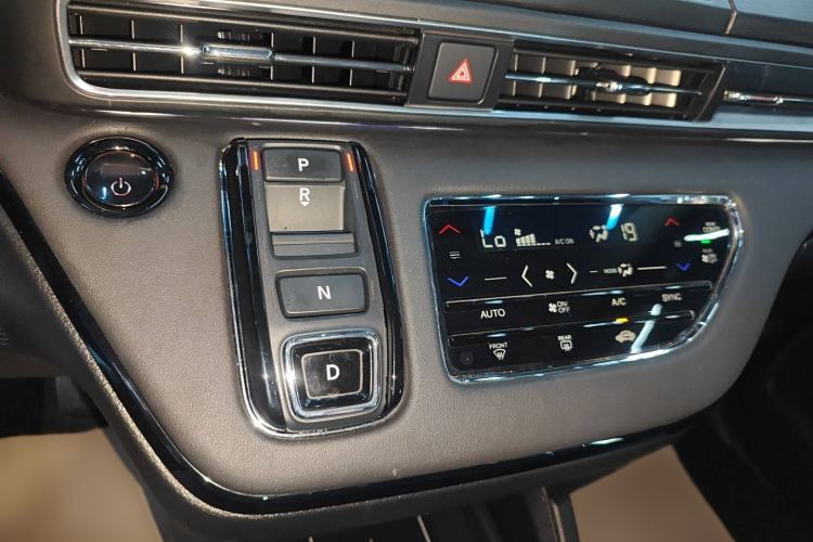 Used Honda Elysion 2024 2.0L eHEV Luxury Edition
