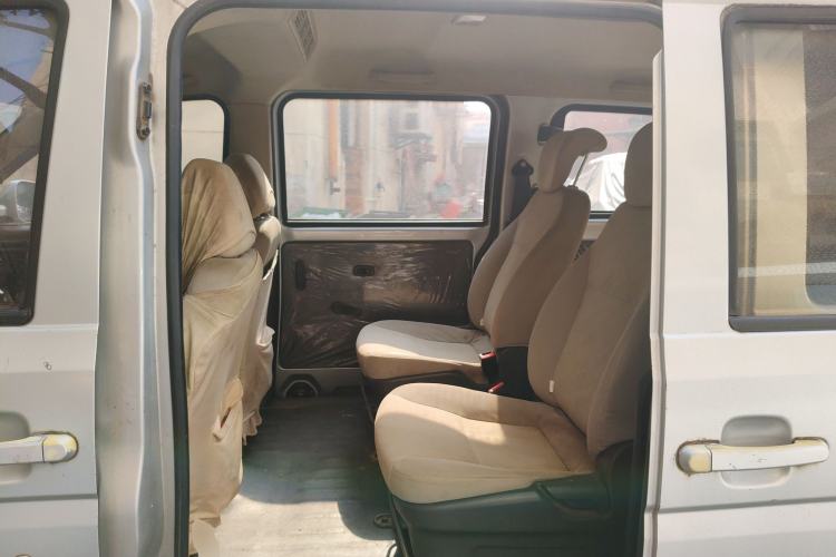 Used Wuling Rongguang V 2015 1.2L Standard Version