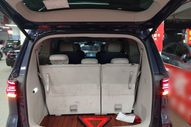 Used Roewe iMAX8 2021 400TGI Supreme Series Prestige Edition