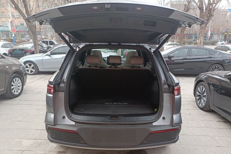 Used BYD Song Pro New Energy 2024 HONOR Edition DM-i 110KM Excellence Model