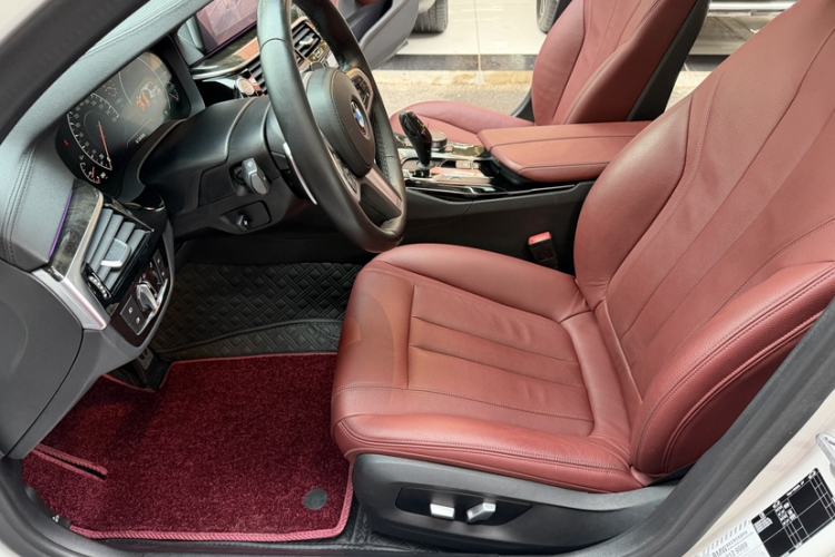 Used BMW 5 Series 2019 530Li Leading Model M Sport Package
