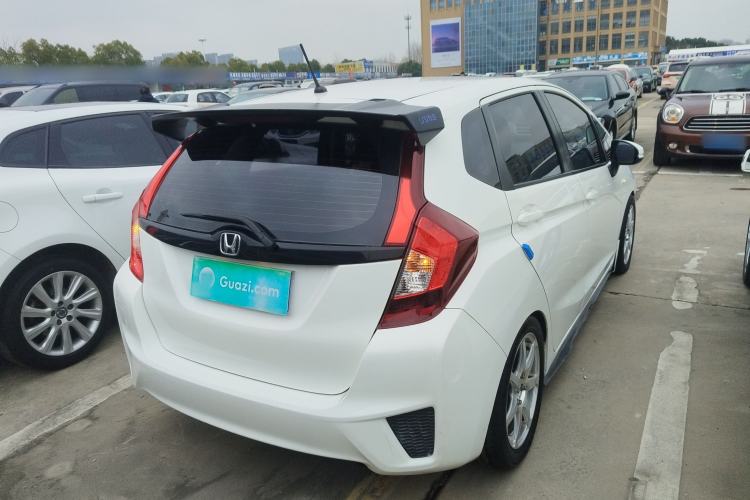 Used Honda Fit 2016 1.5L LX Manual Comfort Model
