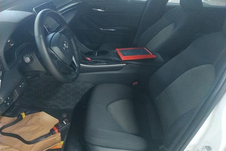 Used Toyota Avalon 2019 2.0L Ambition Edition China VI
