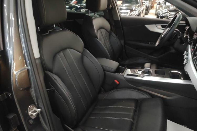 Used Audi A4L 2022 40 TFSI Fashion Dynamic Model