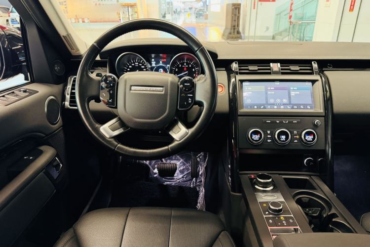 Used Land Rover Discovery 2018 2.0T SE