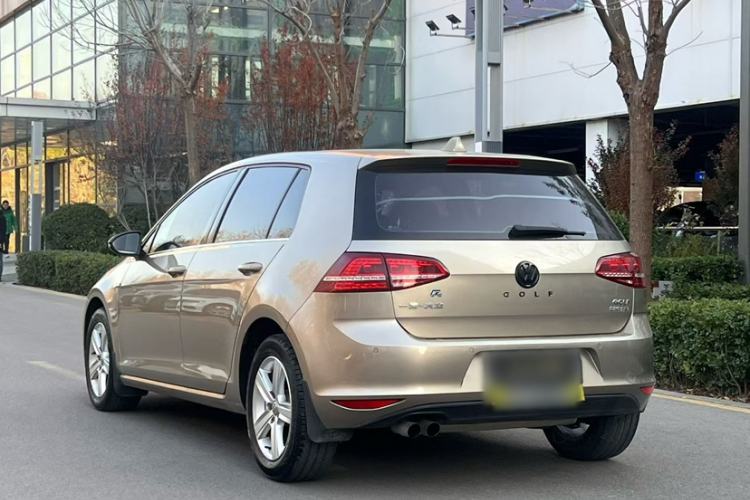 Used Volkswagen Golf 2017 230TSI Automatic Comfort Edition – Celebrating Milestone of One Million Units
