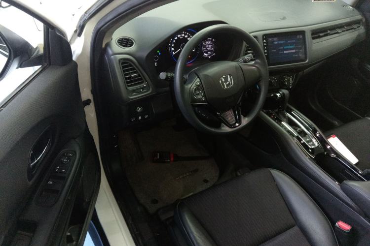 Used Honda Vezel 2019 1.5L CVT Pioneer Edition China VI
