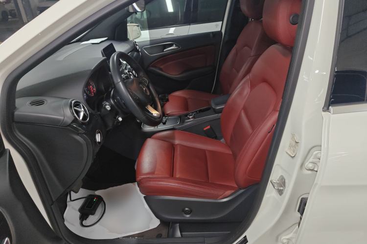 Used Mercedes-Benz B-Class 2016 B 200 Exclusive Edition
