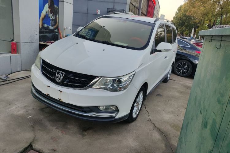 Used Baojun 730 2016 1.5L Manual Comfort Version 7 Seats China V Emission Standard
