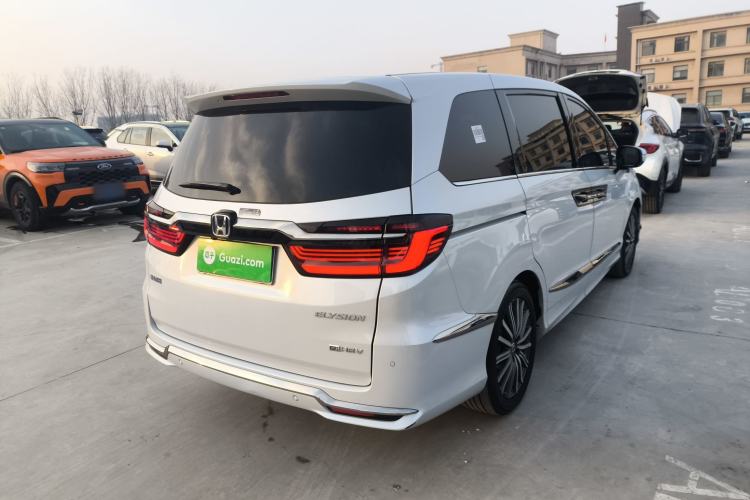 Used Honda Elysion 2024 2.0L eHEV Luxury Edition