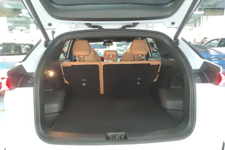 Used  L7 2025 EM-i 115km Exploration+ Edition