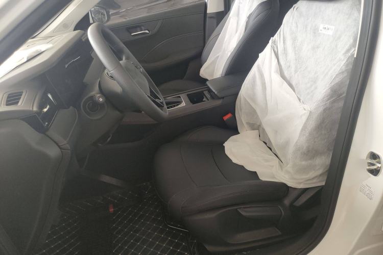 Used Roewe i5 2023 1.5L CVT Luxury Edition