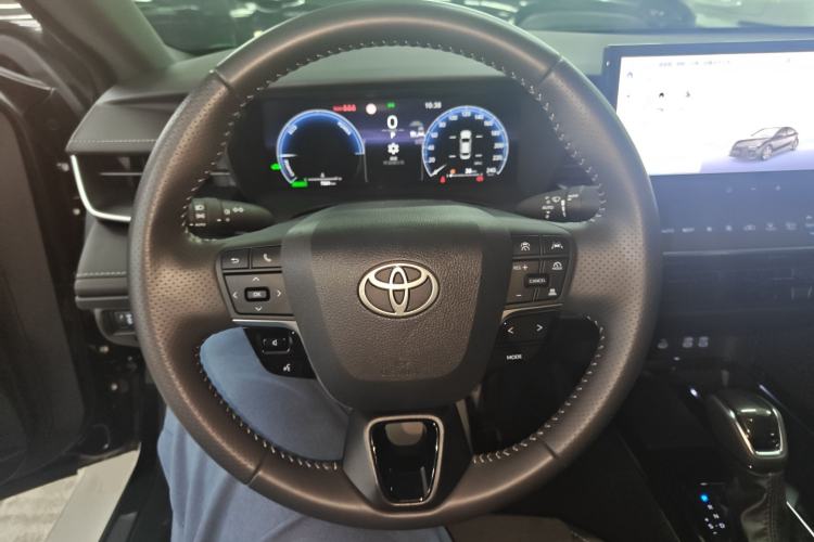 Used Toyota Camry 2024 Dual-Motor 2.0HS Sport Edition
